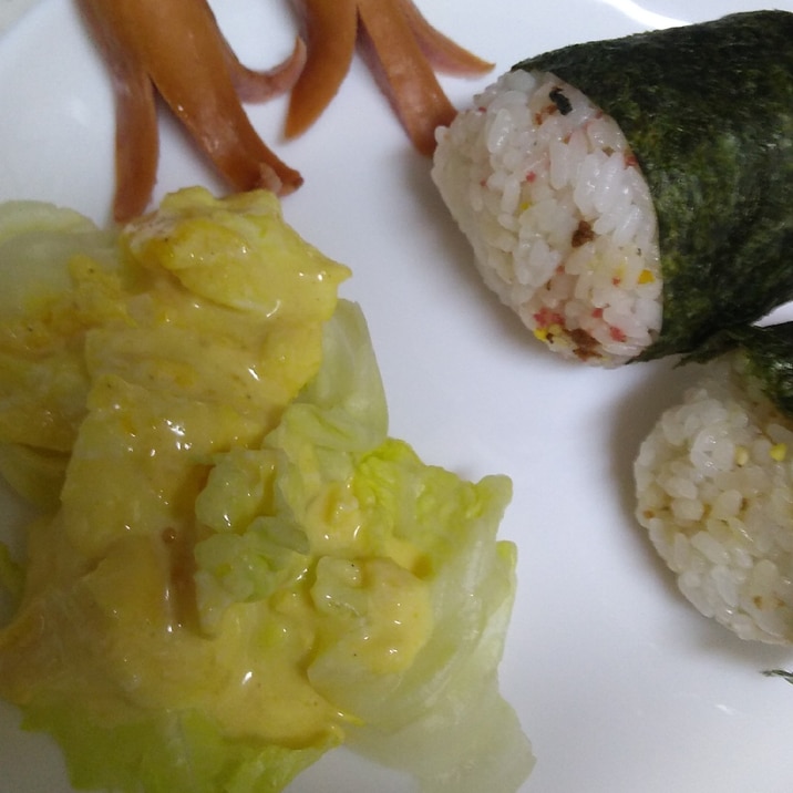 即朝ごはん♪レタスの卵ソースがけ